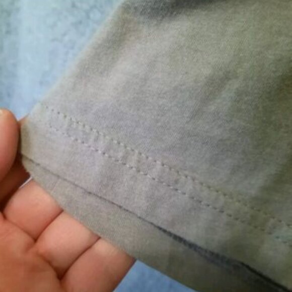 Toby Keith I Love This Bar Grill Las Vegas T-Shirt Gray Size Large Eagle Guitar - Picture 7 of 10